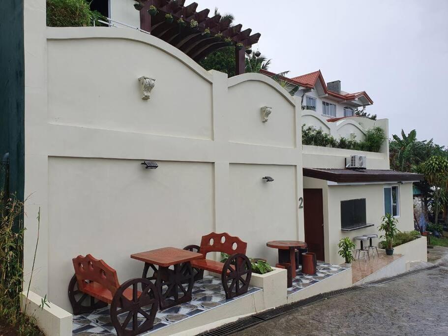 Avana Hills Tagaytay Villa Tagaytay City Eksteriør bilde