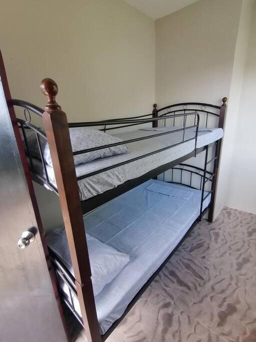 Avana Hills Tagaytay Villa Tagaytay City Eksteriør bilde