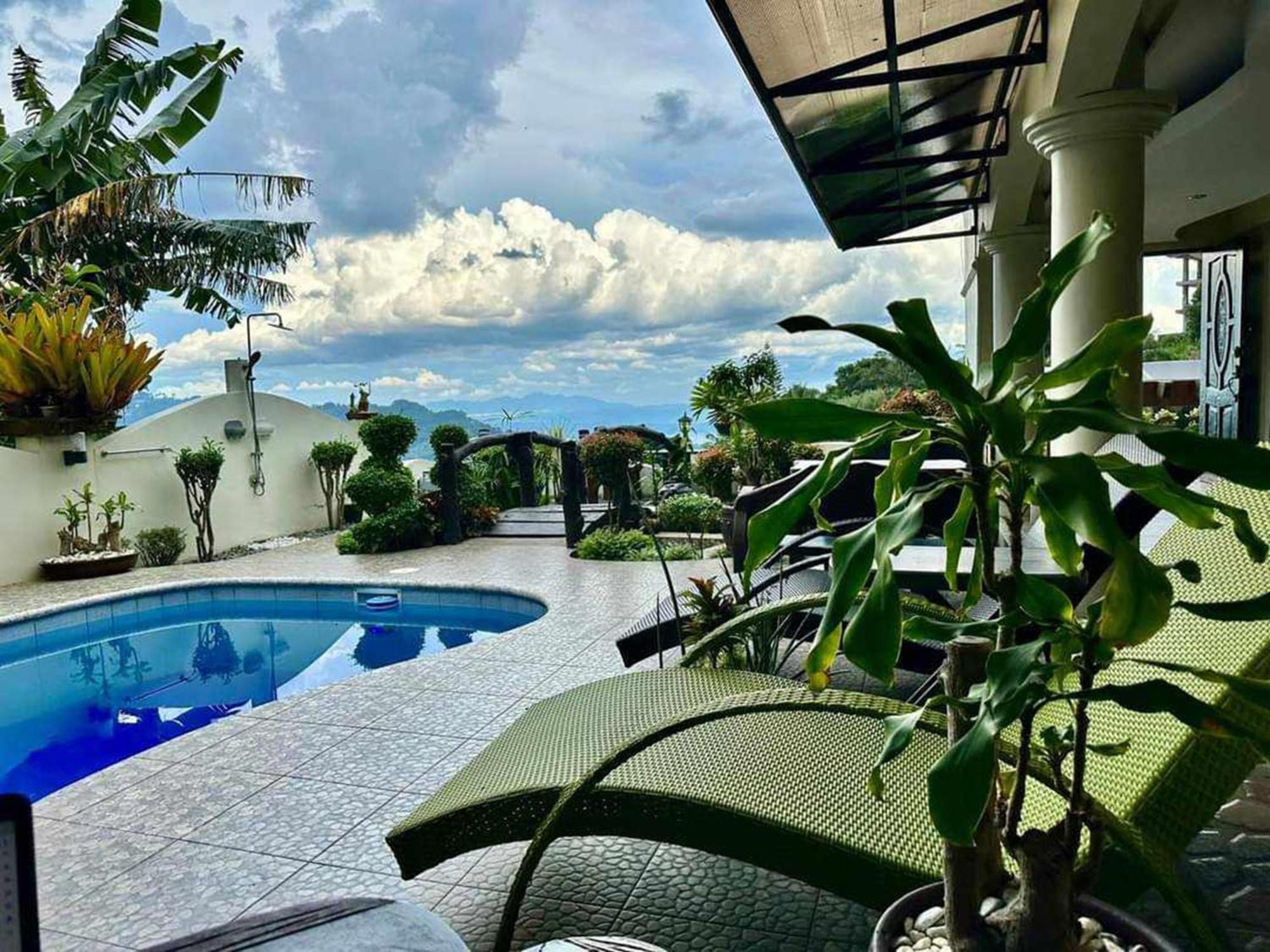 Avana Hills Tagaytay Villa Tagaytay City Eksteriør bilde