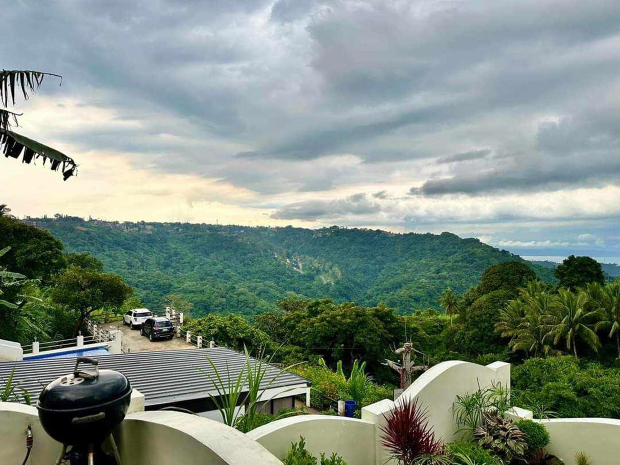Avana Hills Tagaytay Villa Tagaytay City Eksteriør bilde