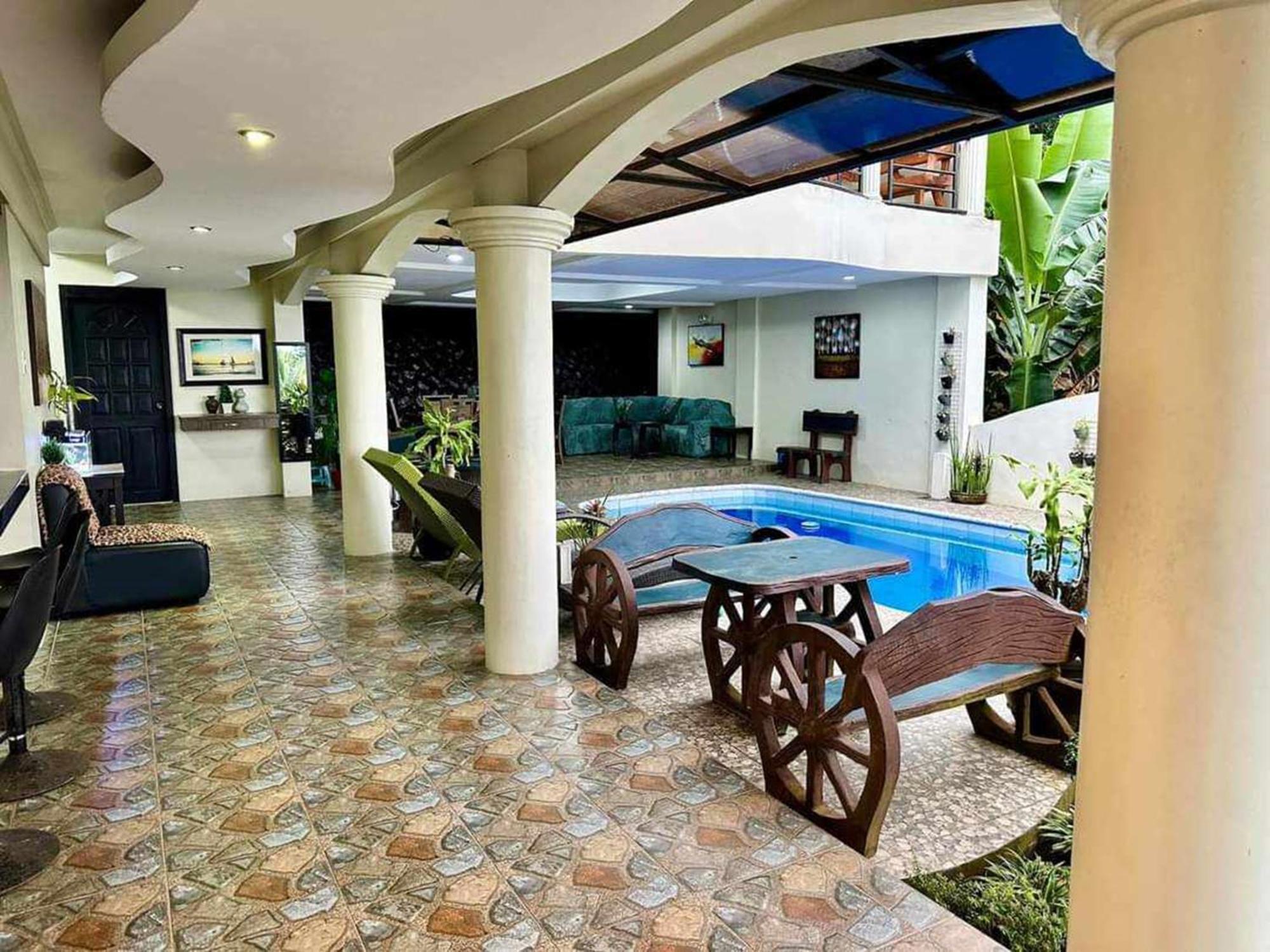 Avana Hills Tagaytay Villa Tagaytay City Eksteriør bilde