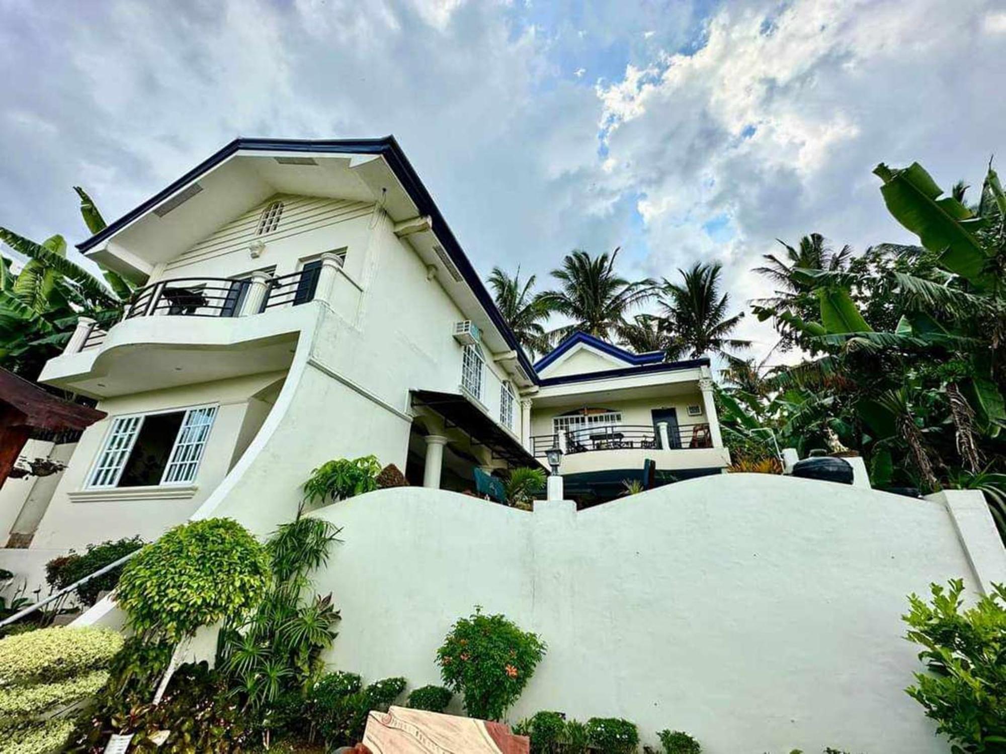 Avana Hills Tagaytay Villa Tagaytay City Eksteriør bilde