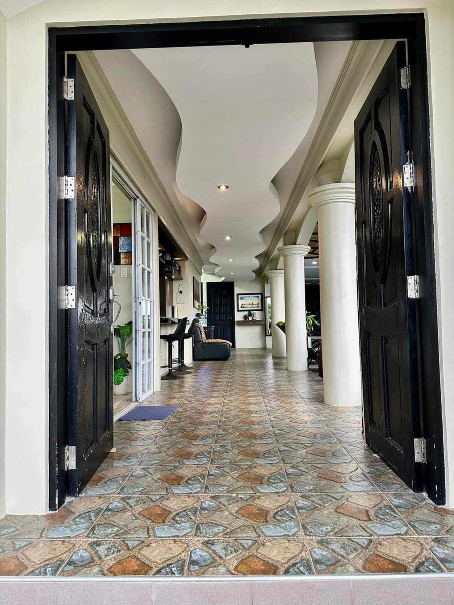Avana Hills Tagaytay Villa Tagaytay City Eksteriør bilde